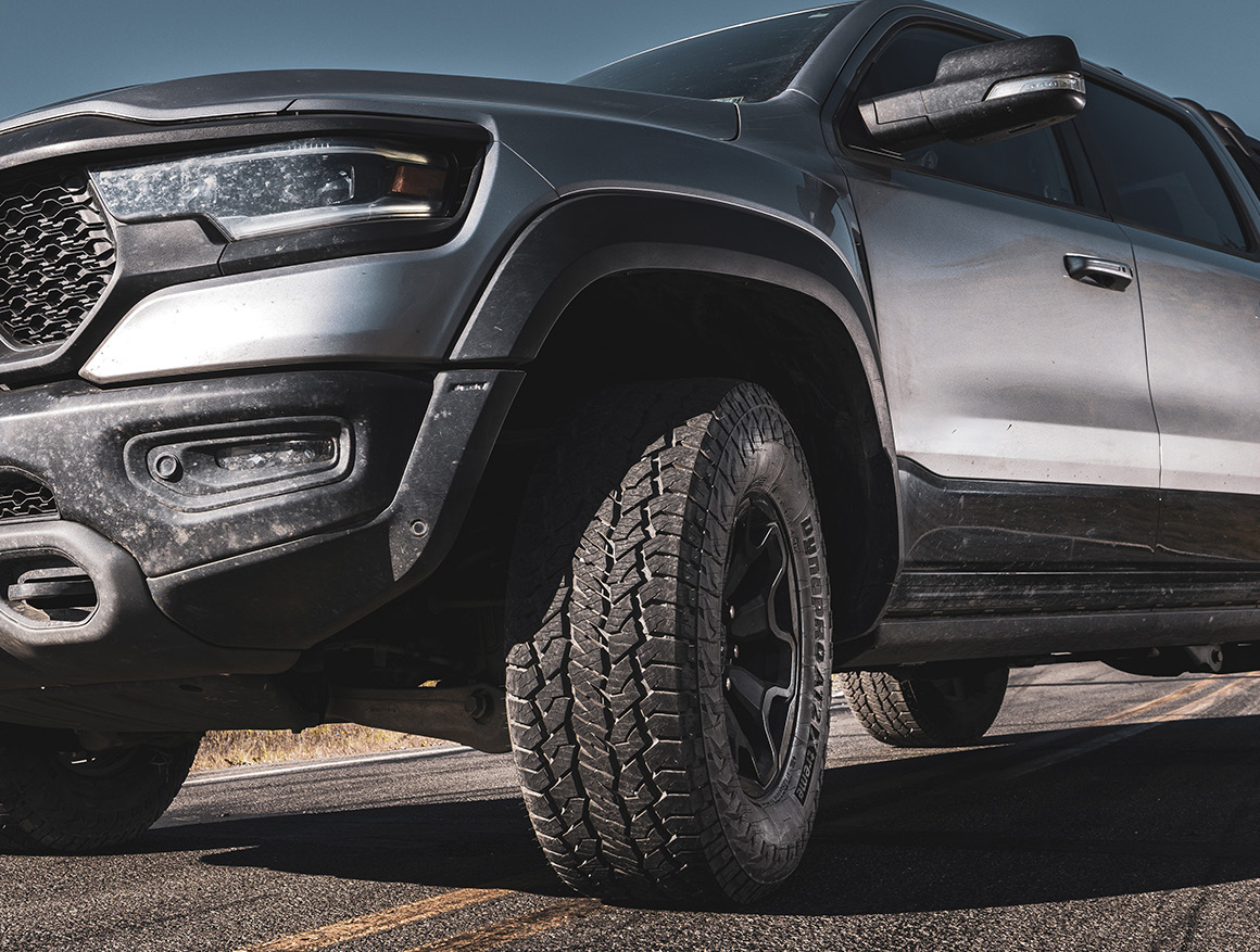 Hankook Dynapro AT2 on gray truck